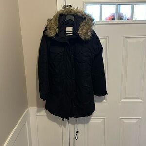 Community (Aritzia) heavy winter coat, fur hood
